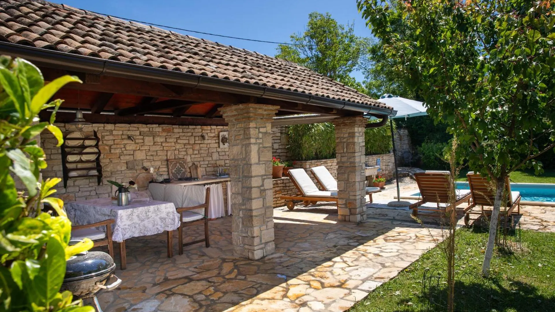 Villa Cristina Modrusani Croatia