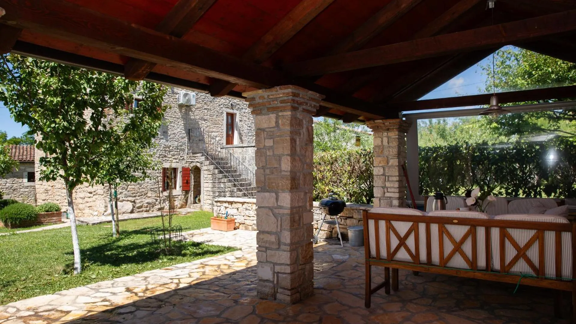 Villa Cristina Modrusani Croatia